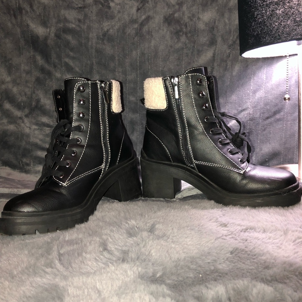 Steve Madden boots